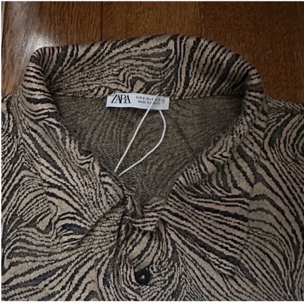Marble print button down - Picture 6 of 7
